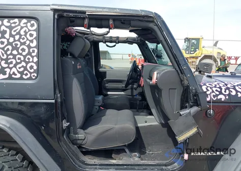 2010 Jeep Wrangler Sport из США, поврежденный, VIN 1J4GA2D14AL201386